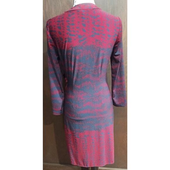 BCBG Max Azria Maroon Navy blue Animal Print Wrap Tie Dress Size Small career - Picture 5 of 11